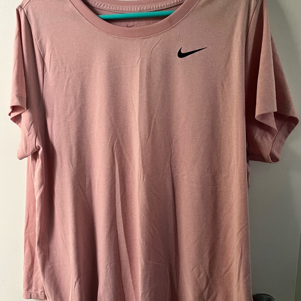 Nike Women's Dri-Fit Tee in Rose